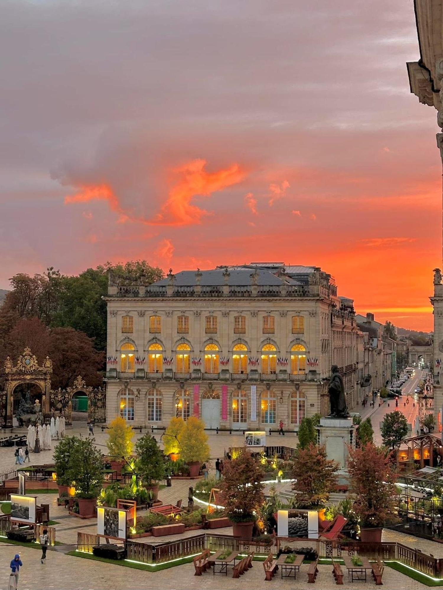 Petit Cocon Proche De Stanislas Nancy Exterior photo